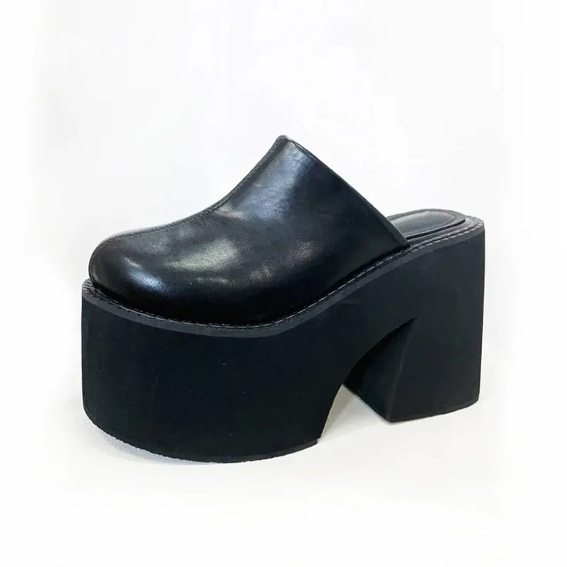 Comfortable High Fashion Mules with Chunky Platform