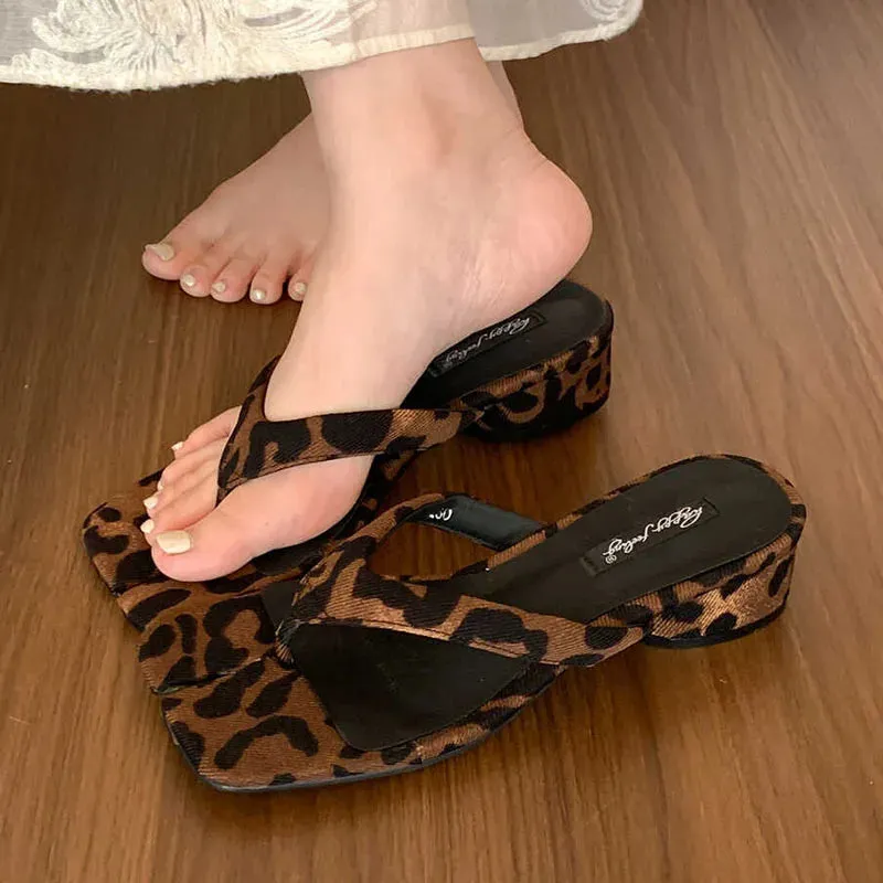 TAVIMART  -  Fashion Leopard Print Ladies Slippers Female Slip On Shallow Flip Flops Footwear Low Heels Women Pumps Slides Shoes Muj